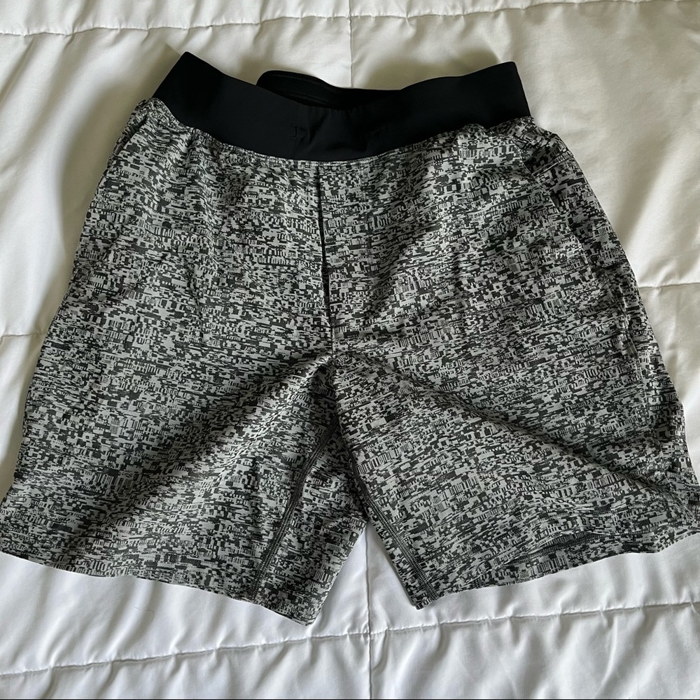 Lululemon The Short Linerless 7'
